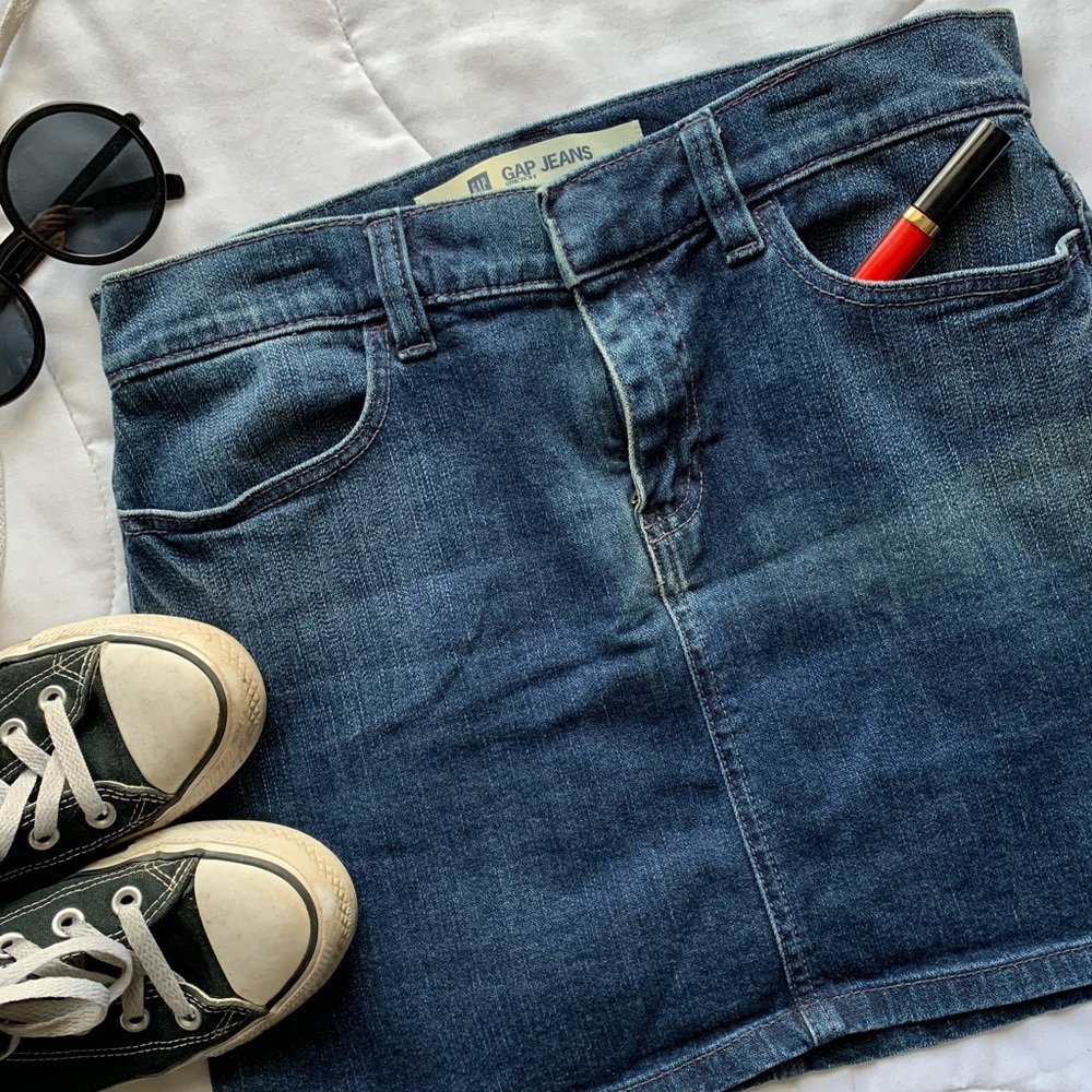 Gap Mini Skirt
